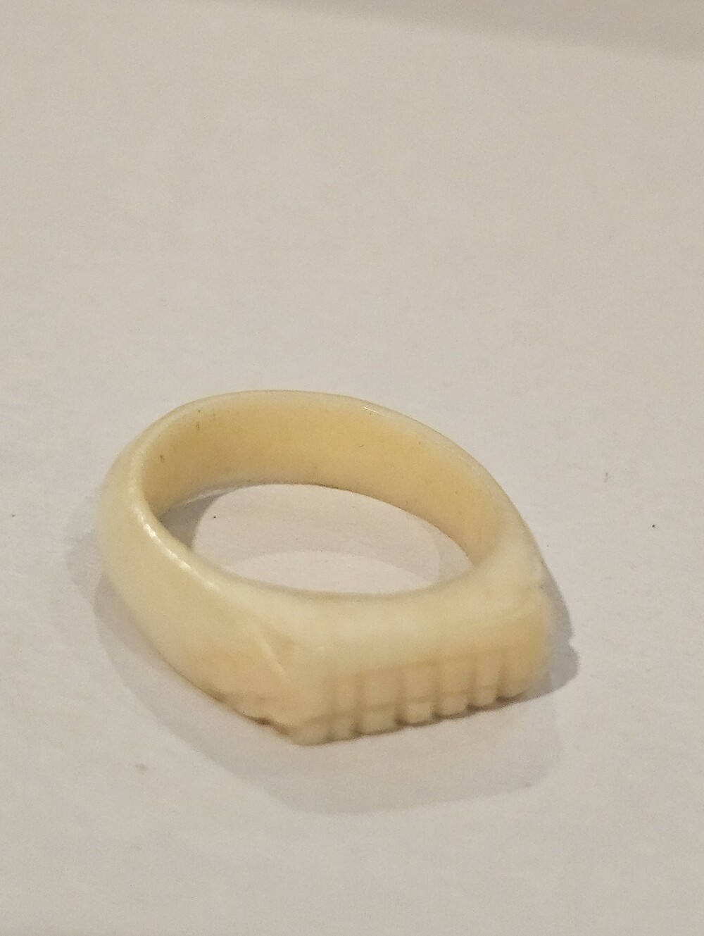 Vintage 1950's Carved Bovine Ring